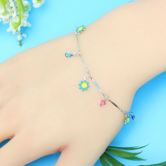 Chic & Stylish Bracelet – A Thoughtful Gift for Women and Girls, DYC1044 - Picture 1 of 7